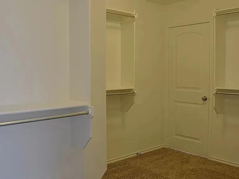 9903 Wausau Ave — Photo 8