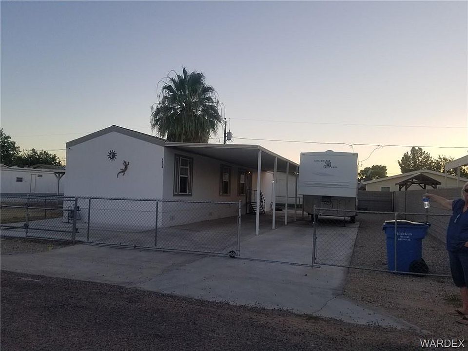 1st image of 7915 S Whitewing Dr