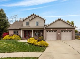 110 Saige Ct, Cranberry Township, PA
