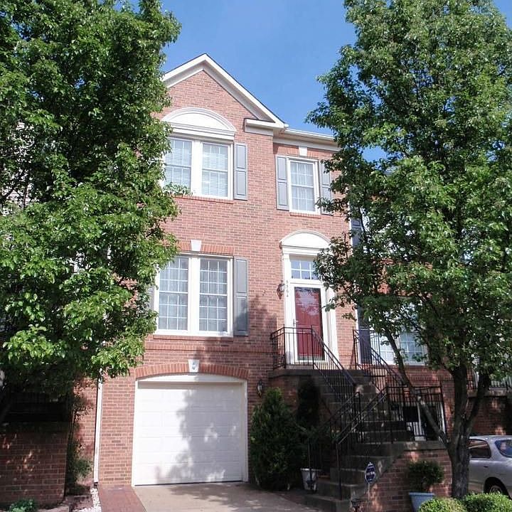 1st image of 5564 Jowett Ct