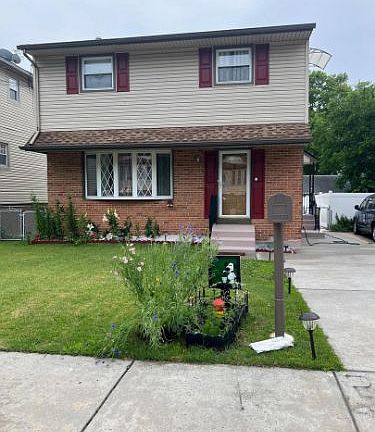 2nd image of 2267 41st St