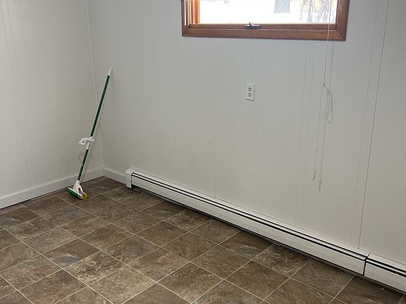 2nd image of 703 W Main St APT 14