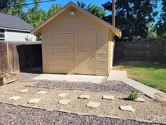 5th image of 8002 W Holt St