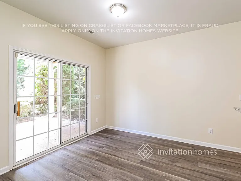 4701 Sandtyn Dr — Photo 10