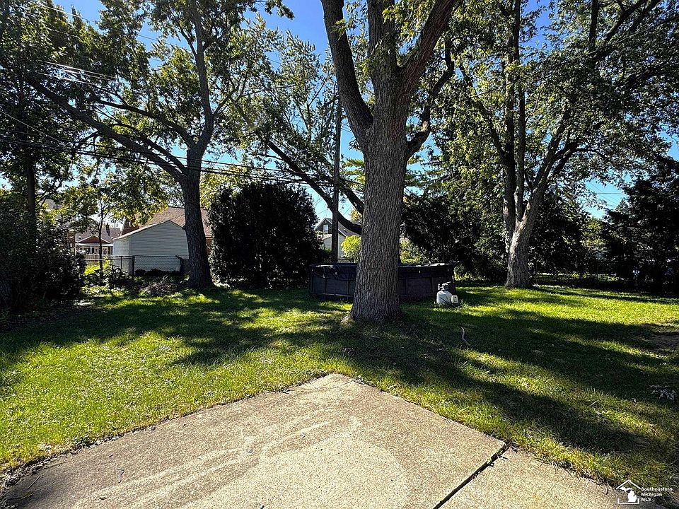 1427 Riverbank St, photo 16