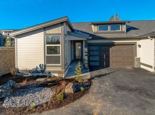 2719 NW Rippling River Ct, Bend, OR 97703