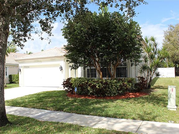 4th image of 13265 NW 15th St
