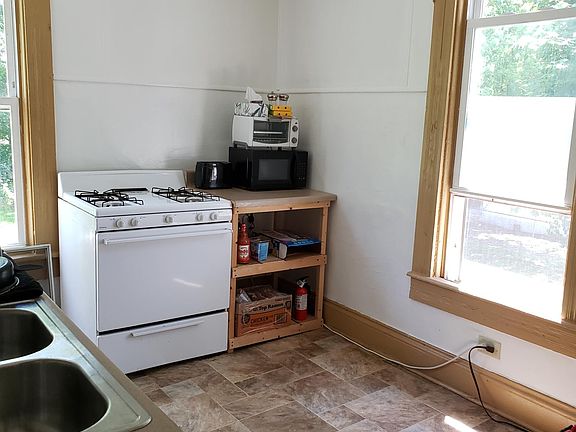 2nd image of 604 E Buchtel Ave APT 2