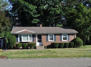 82 Borys Cir, Chicopee, MA 01013