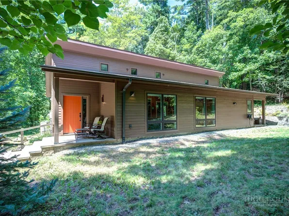 338 Lake View Trail, Fleetwood, NC 28626