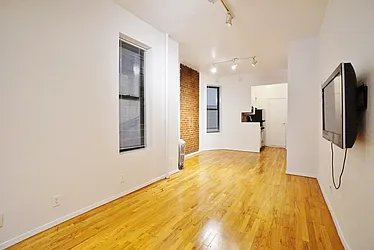 Rented by Best Apartments North Inc