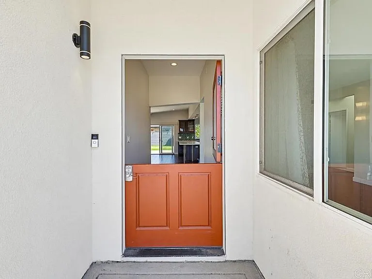 834 Holly Ave — Photo 14