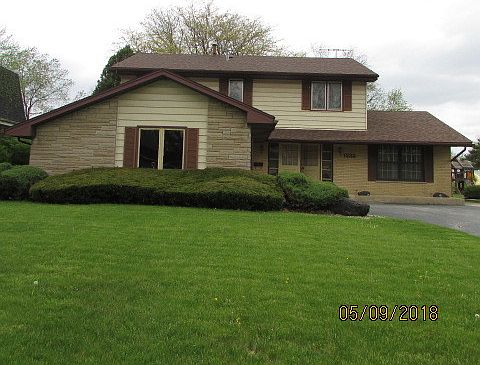 1st image of 1232 Heather Hill Cres
