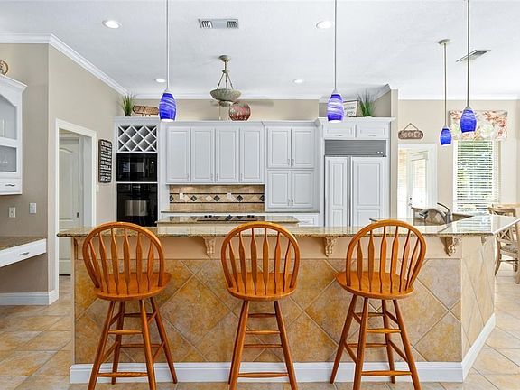 4th image of 1558 Hunterglenn Dr