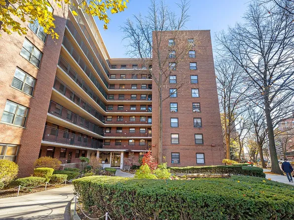 35-11 85th St APT 8M, Queens, NY 11372
