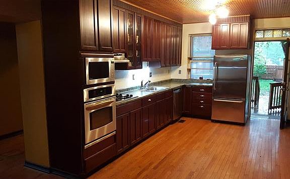 2nd image of 2903 S 18th St