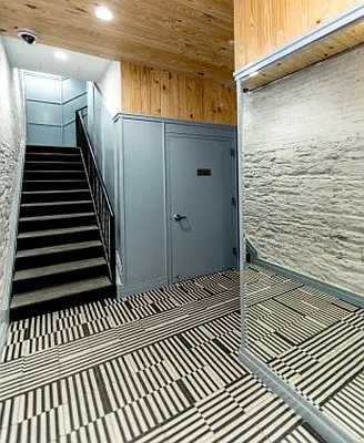 Rented by Voro New York | media 8