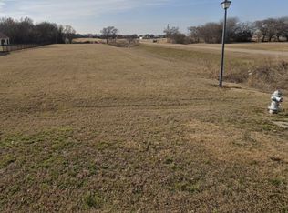 1705 High Valley Ln, Cedar Hill, TX 75104