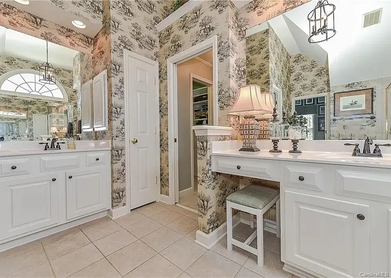 2531 Arden Gate Ln — Photo 16