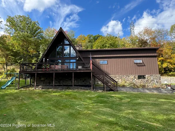 771 Newton Rd, Scranton, PA 18504