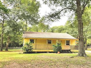 12105 Old County Rd, Willis, TX 77378