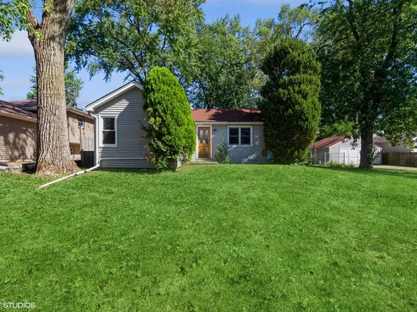 3S675 Wilbur Ave, Warrenville, IL 60555