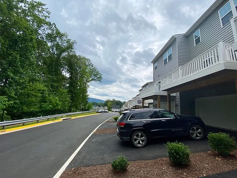 1119 Sunset Avenue Ext — Photo 30