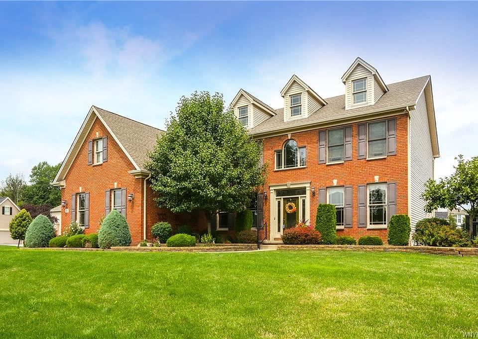 1st image of 6 Pennington Ct