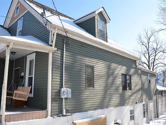 2nd image of 333 E Walnut St