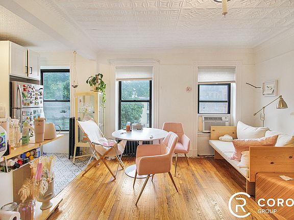 2nd image of 70 Halsey St #4