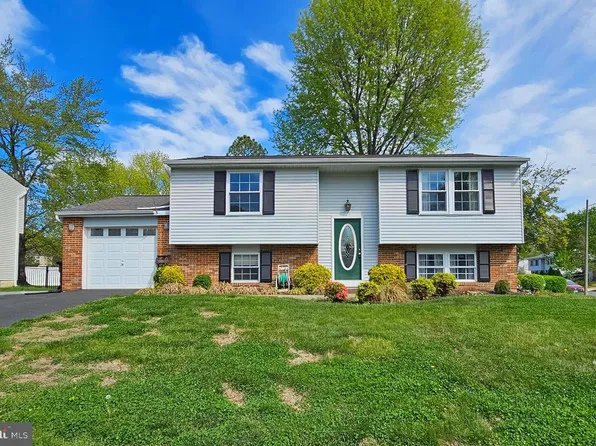 7907 Steadman St, Alexandria, VA 22309