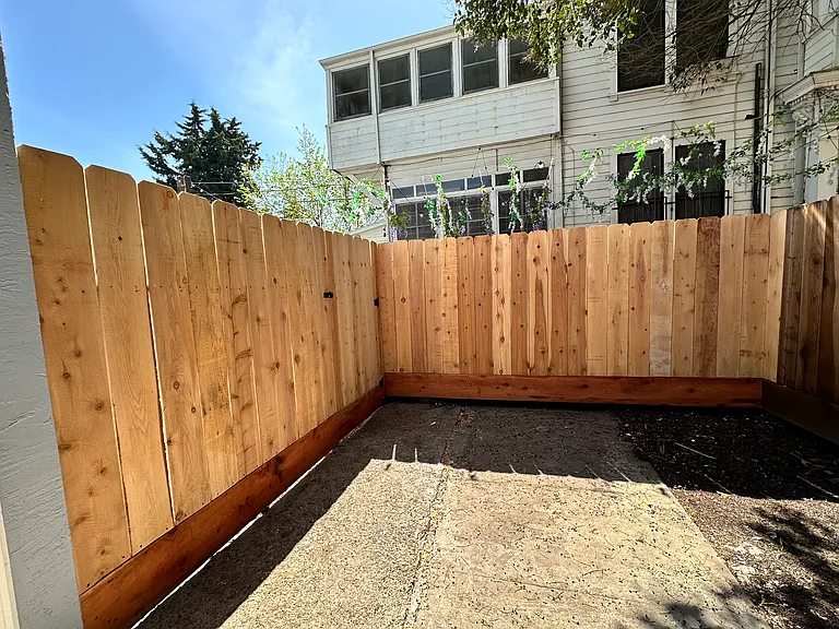 640 W Park St #C — Photo 10