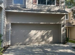205 E Summer Haze Cir, Spring, TX 77382