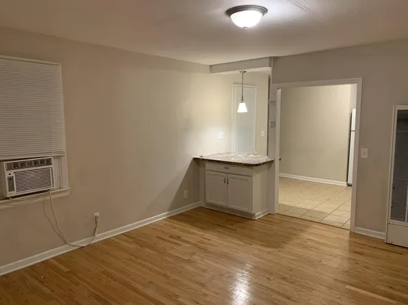 1811 1st Ave #A, Canyon, TX 79015