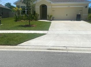 3234 Trinity Cir, Fort Pierce, FL 34945