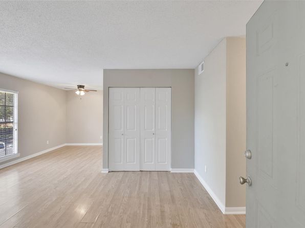 1300 Baker Ave APT A2