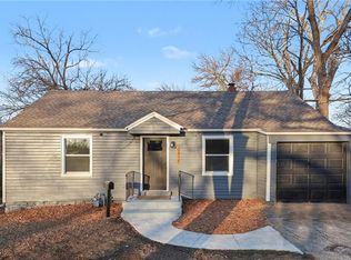 5312 Reeds Rd, Mission, KS 66202
