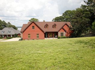 217 Cypress Cove Dr, Eufaula, AL 36027