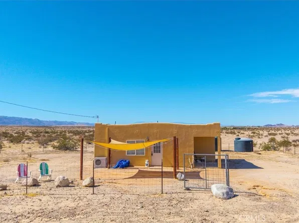 4033 Godwin Rd, Twentynine Palms, CA 92277
