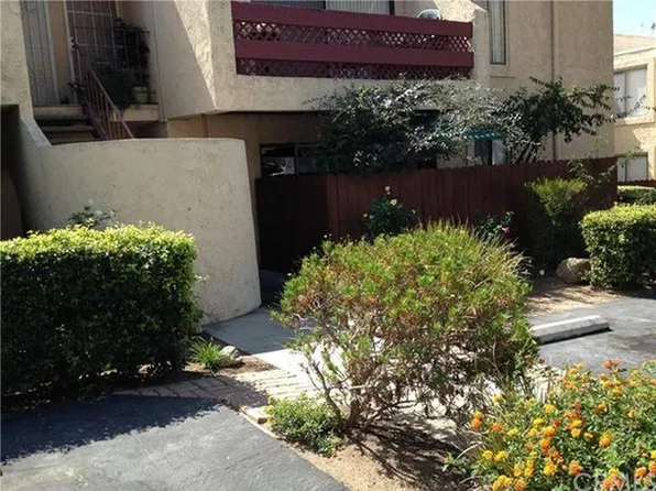 2266 Denair Ave, Highland, CA