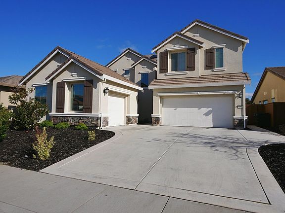 2nd image of 4056 Wyman Way
