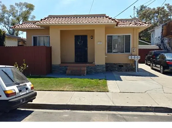 7109 Amherst St, La Mesa, CA 91942