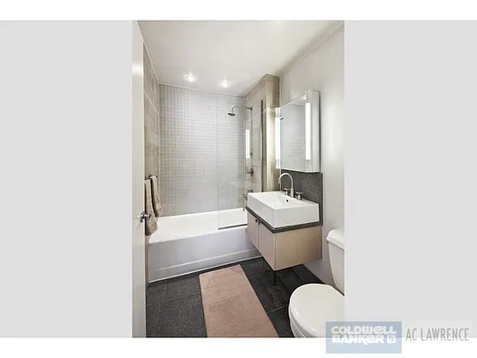 Rented by Aclawrence | media 6