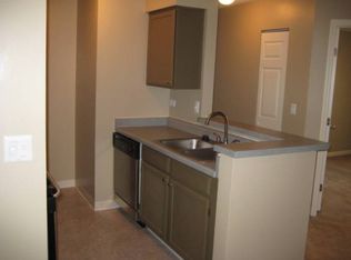 1634 Brookdale Rd APT 13, Naperville, IL 60563