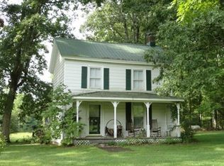 4415 Davis Lowground Rd, Keysville, VA 23947