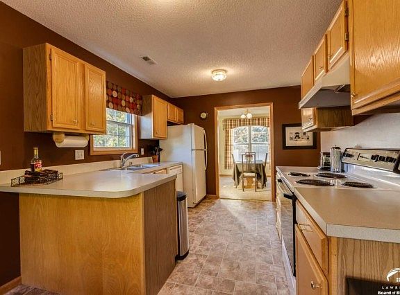 5th image of 2925 Lankford Dr