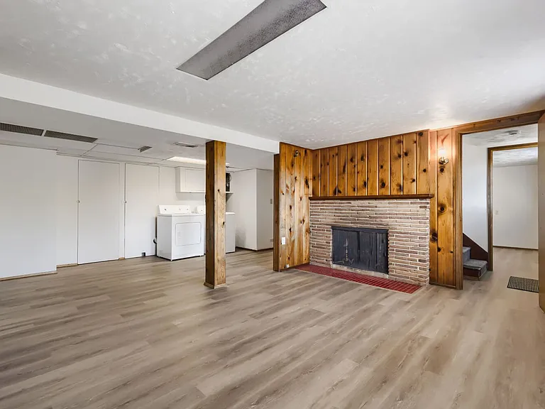 7311 40th Ave SW — Photo 5