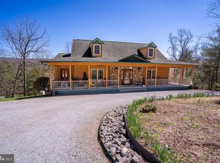 138 Old Mill Manor Trl, Berkeley Springs, WV 25411