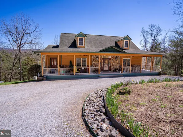 138 Old Mill Manor Trl, Berkeley Springs, WV 25411