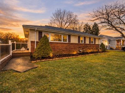 501 Willow Ln, Bridgeport, WV, 26330